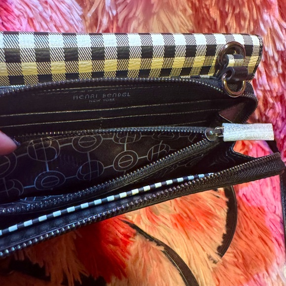 Henri Bendel Crossbody Wallet on a String Clutch Gingham Pebble Leather Rare - Picture 4 of 14